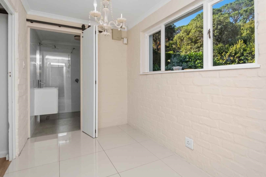 To Let 3 Bedroom Property for Rent in Penzance Estate Western Cape